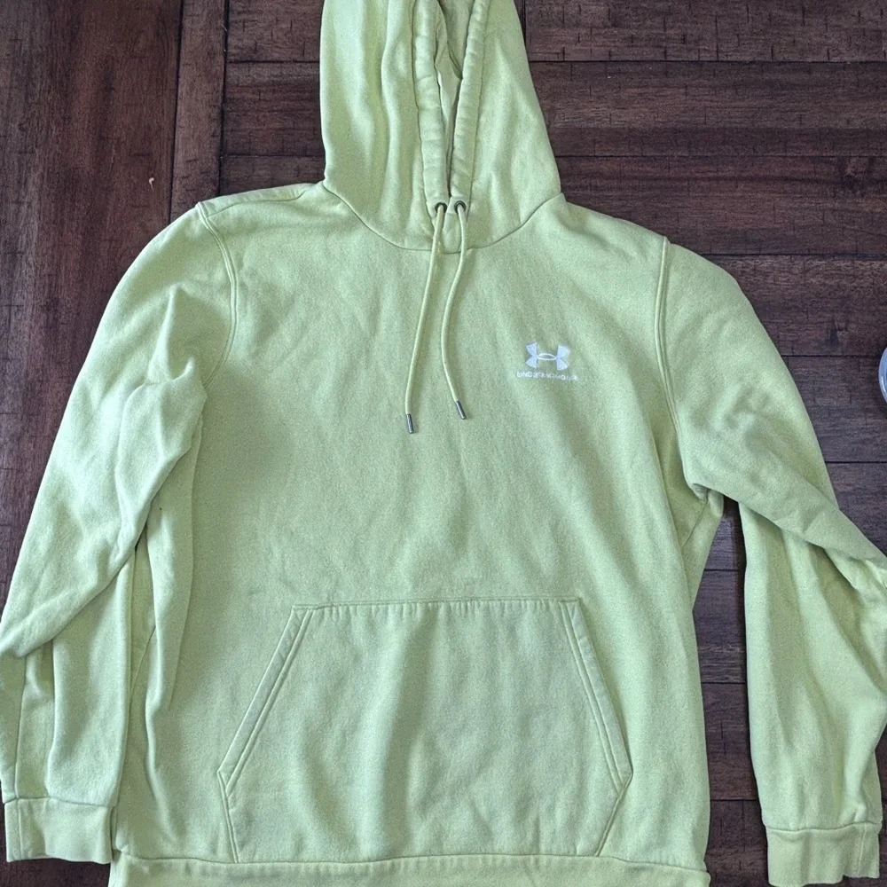 Under armor men’s Lime Green Hoodie